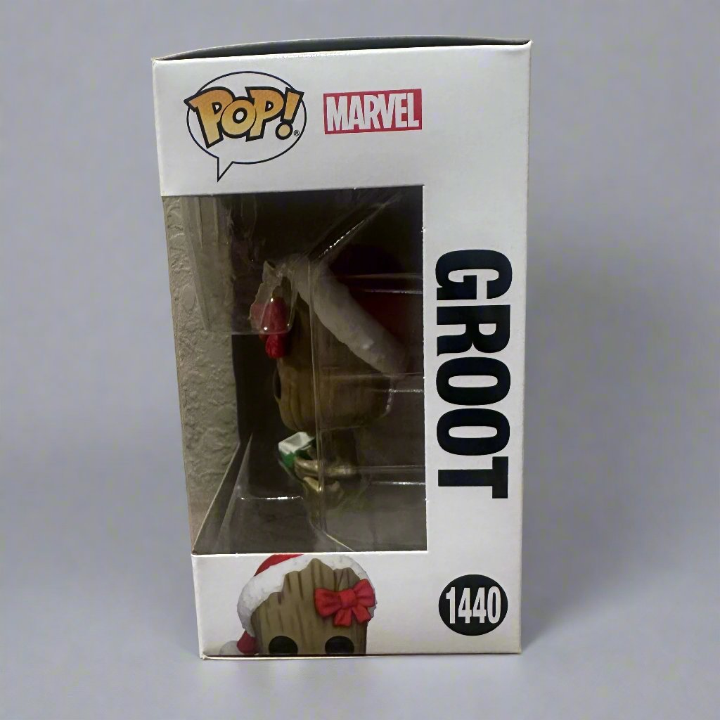 Funko POP! Marvel Holiday Groot Opening Gift #1440!