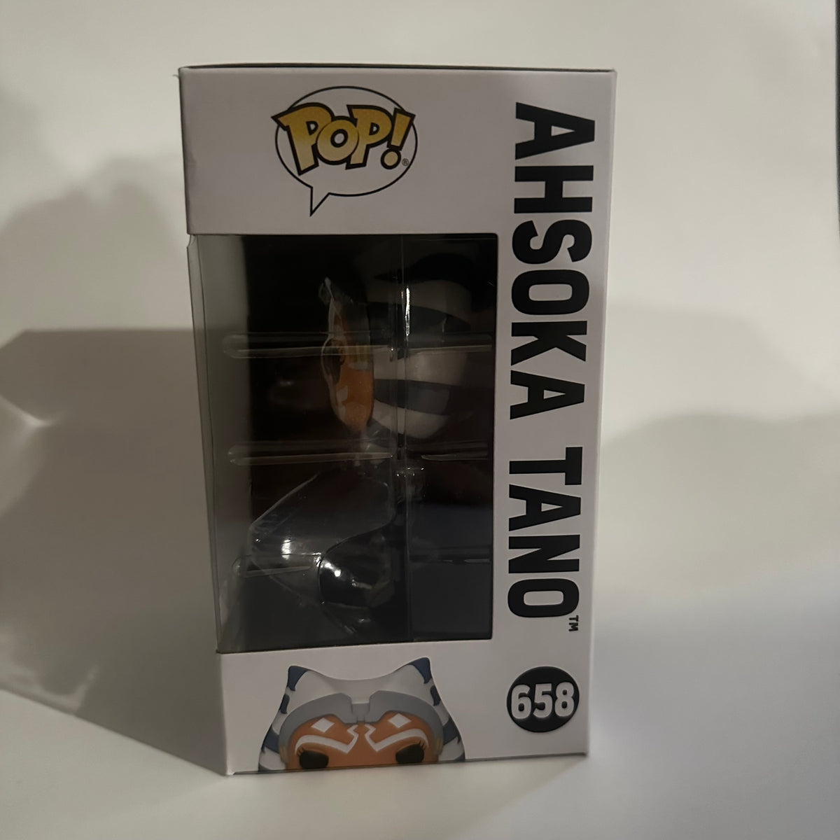 Funko POP! Star Wars Ahsoka Tano with Lightsaber Exclusive Figure #658!