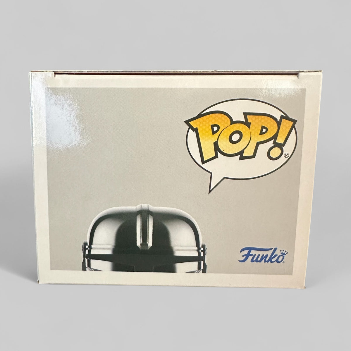Funko POP! Star Wars Mandalorian With Dark Saber Exclusive Glow Figure #491!