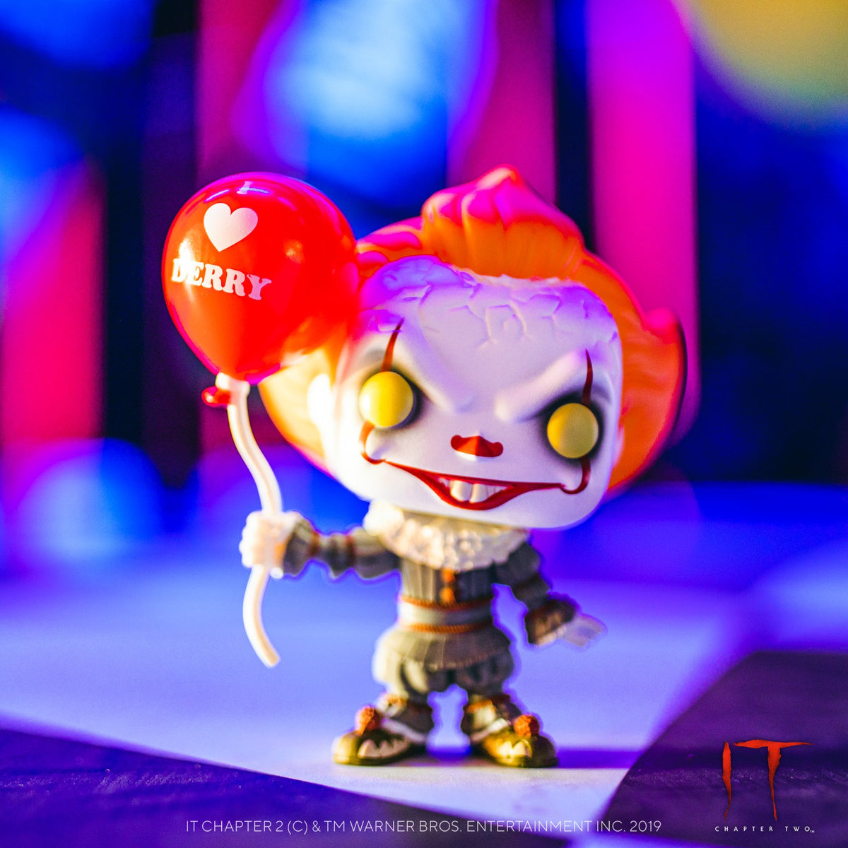 Funko POP! Horror It Pennywise with I Love Derry Balloon Figure