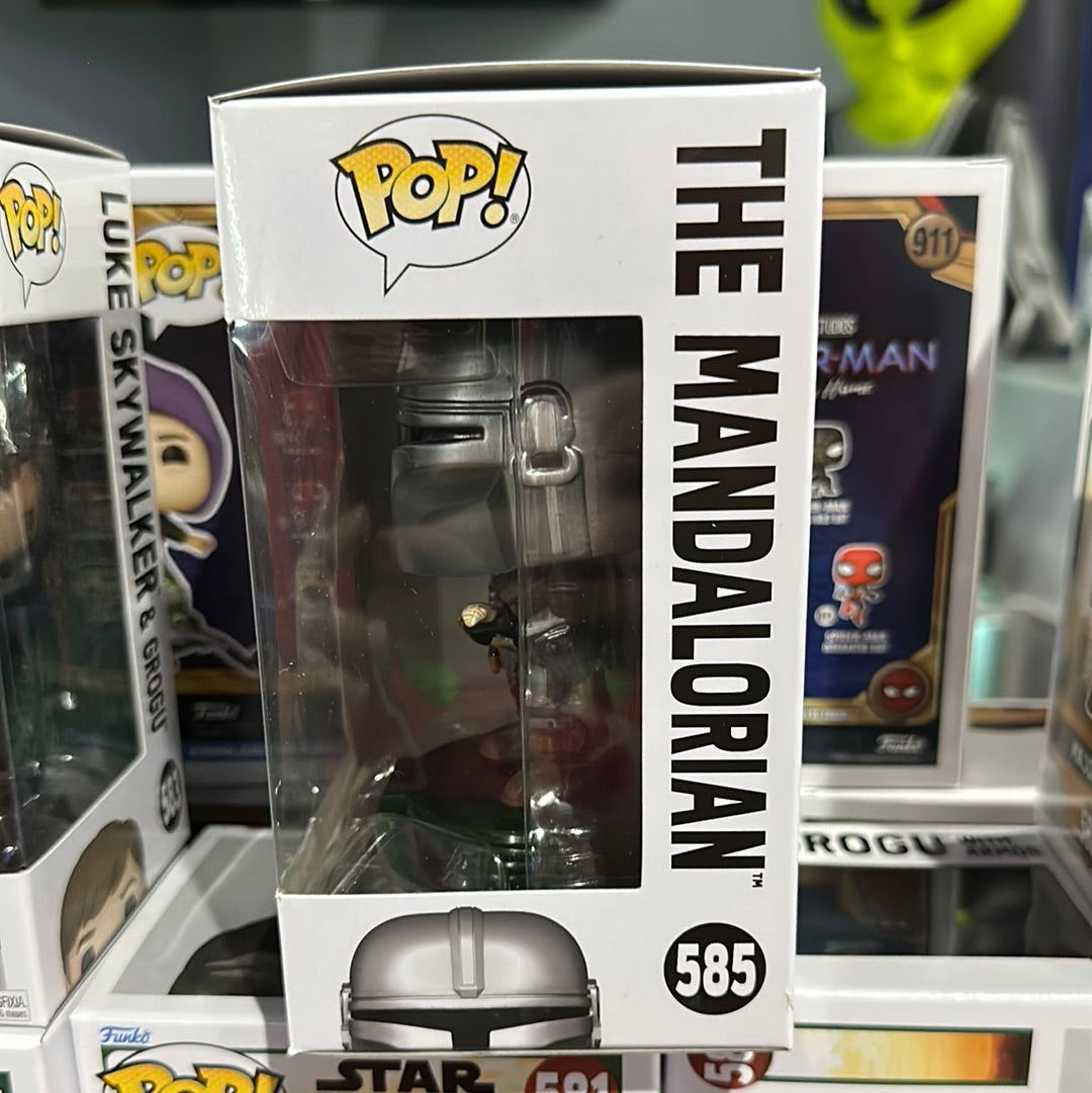 Funko POP! Star Wars: Mandalorian- Luke Skywalker with Grogu Figure