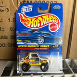 Hot Wheels 1998 Mixed Signals Series Street Roader