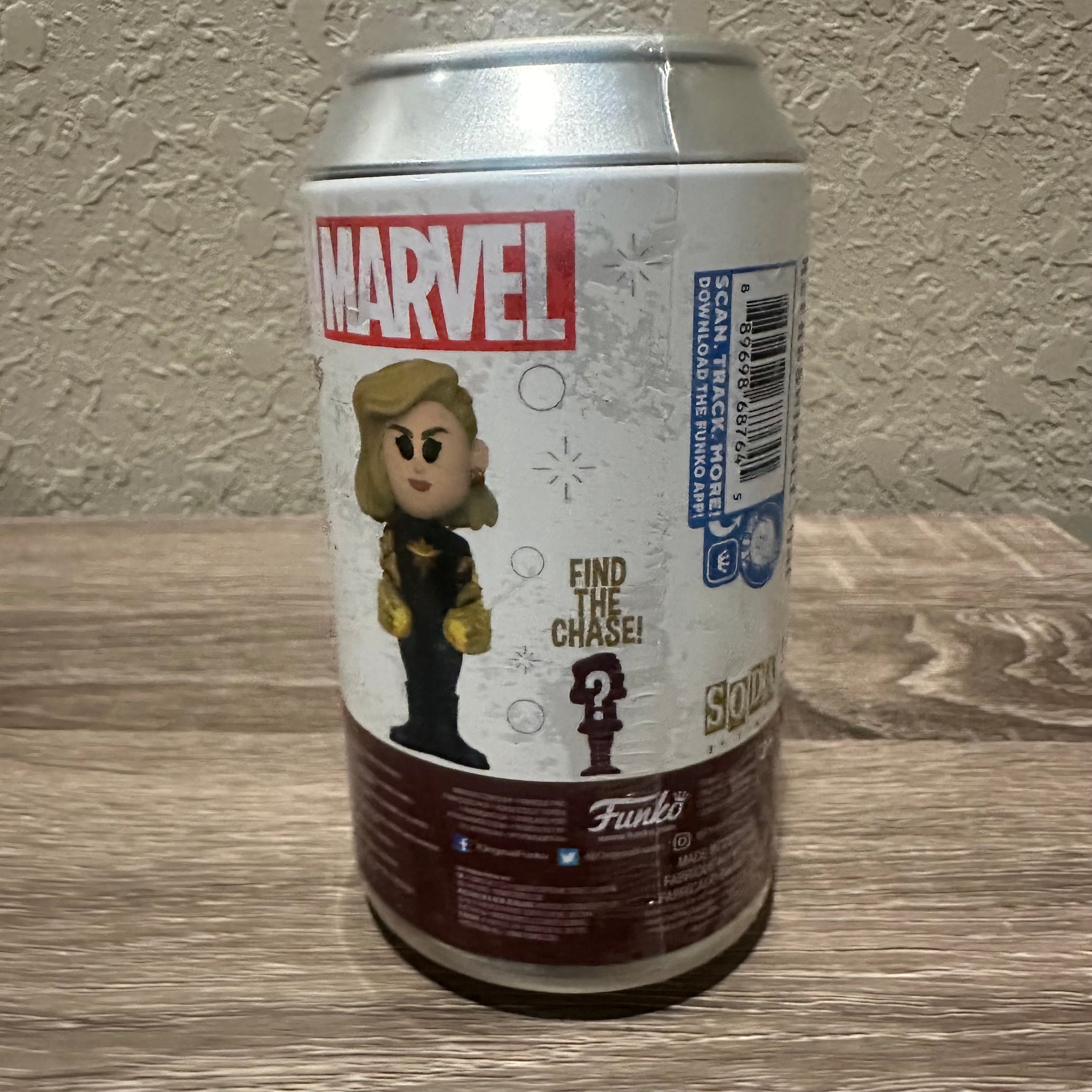 Funko Marvel - The Marvels Captain Marvel Vinyl Soda – Lonestar Finds