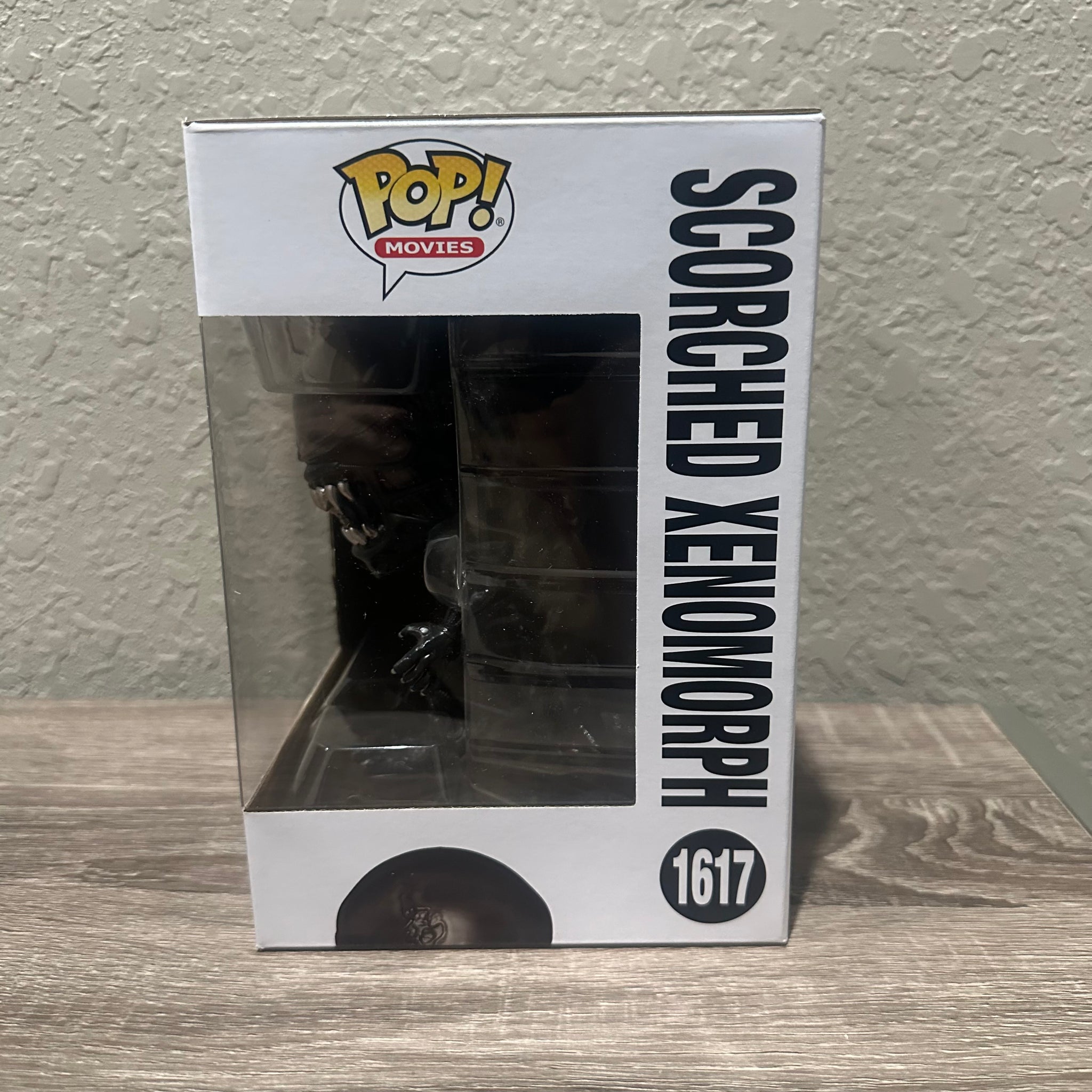 Funko POP! エイリアン1617 Alien: Romulus Scorched Xenomorph Super Funko Pop! Vinyl