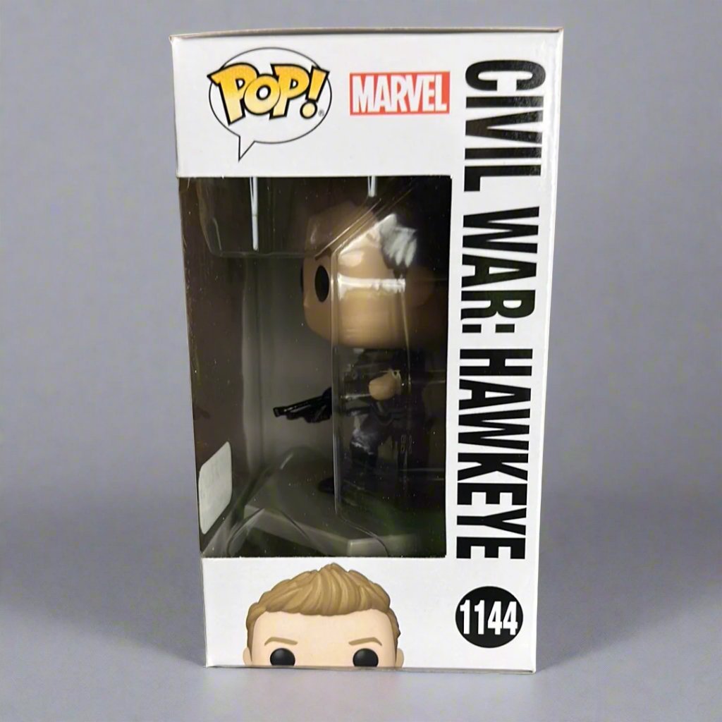 Funko Pop! Marvel Civil War Build a Scene Hawkeye Exclusive Figure #1144!
