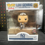 Funko Pop! MLB Deluxe Lou Gehrig in Dugout NY Yankees #21!