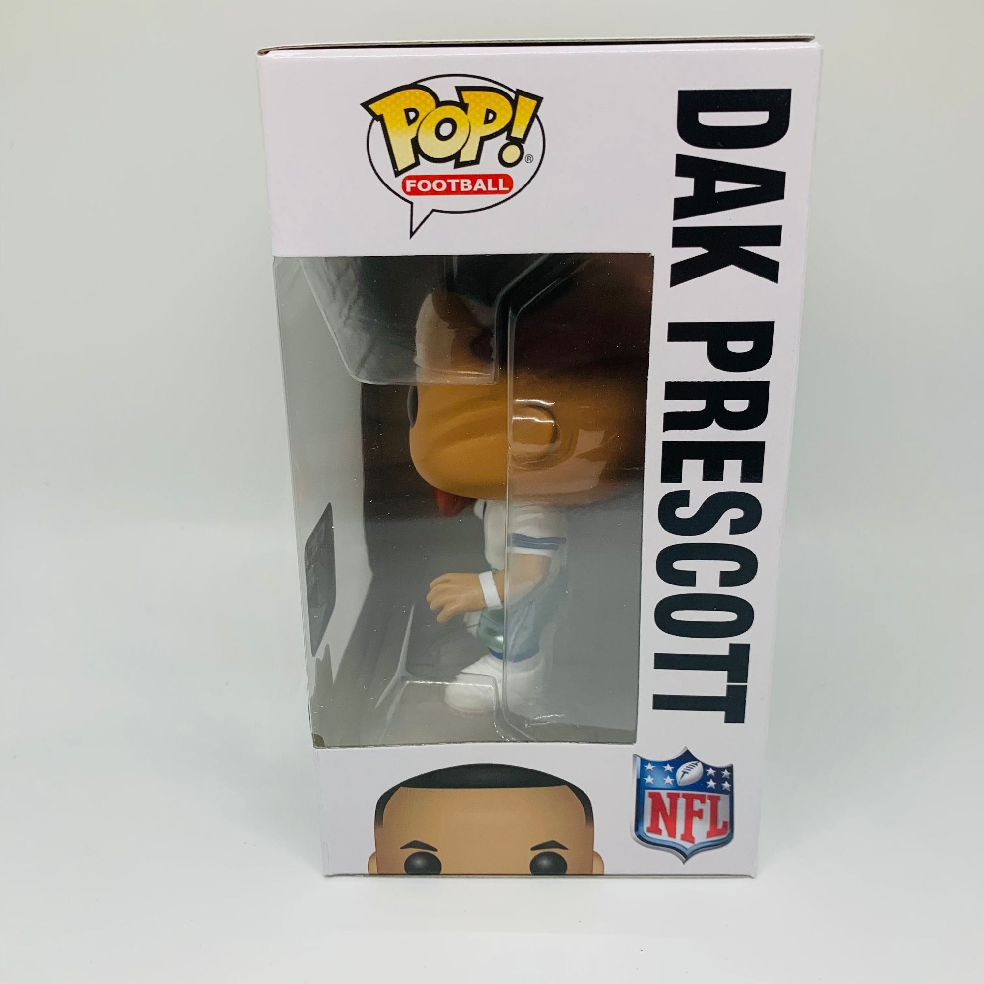 67 Dak Prescott (White) - NFL Cowboys - BOX DAMAGE – Funko Pops